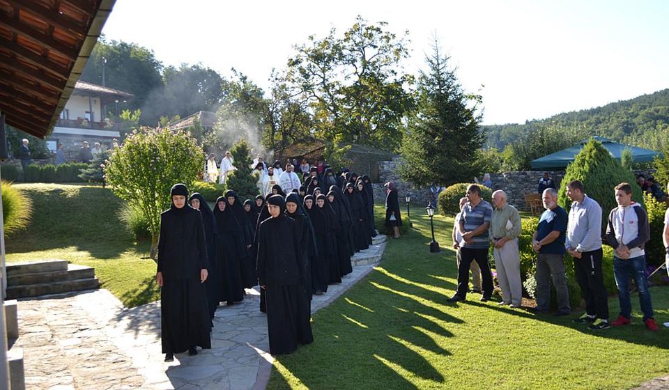 Sa jedne od ranijih manastirskih slava. Foto spc.rs