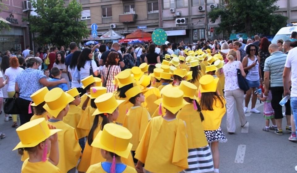 Sa jednog od ranijih defilea predškolaca. Foto Vranje news