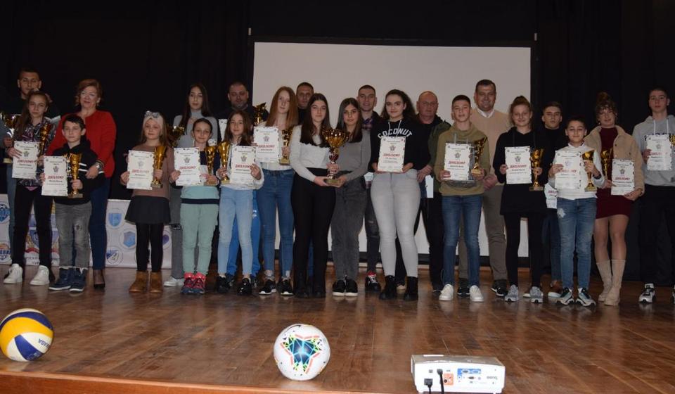 Gruona fotografija za uspomenu. Foto D. Mirčev