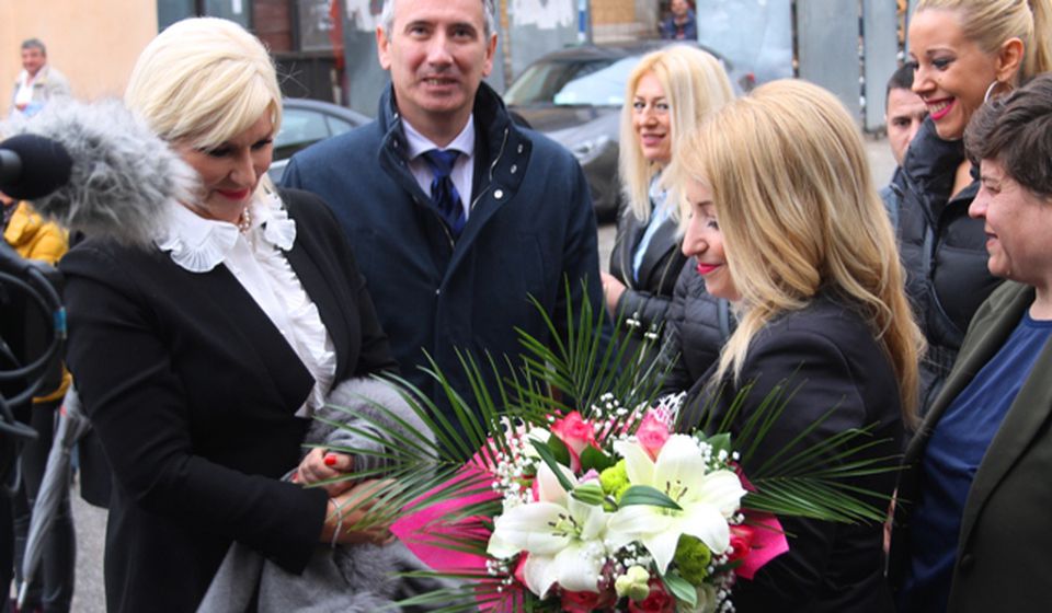 Specijalan doček za ministarku. Foto VranjeNews