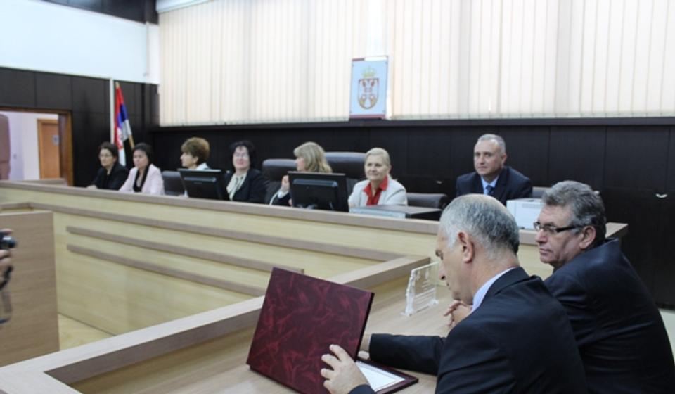 Rasterećenje za postojeći kadar. Foto VranjeNews