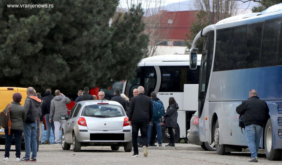 Svaki pokret naprednjaka pod budnim okom RTV doo, dok opozicionih aktivnosti u programima medija te kuće nema ni u naznakama. Foto ilustracija Vranje news