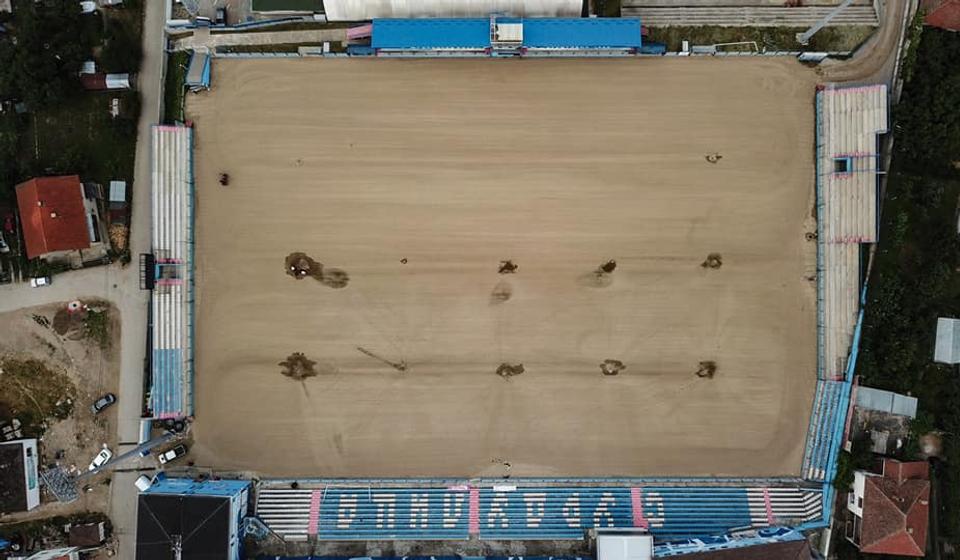 Trenutni izgled stadiona u Surdulici iz ptičje perspektive. Foto FK Radnik