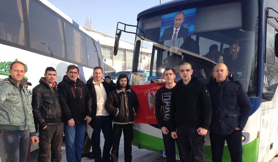 I predstavnici Srpsko ruskog pokreta u Vranju krenuli da dočekaju Vladimira Vladimiroviča. Foto Fejsbuk (privatna arhiva)