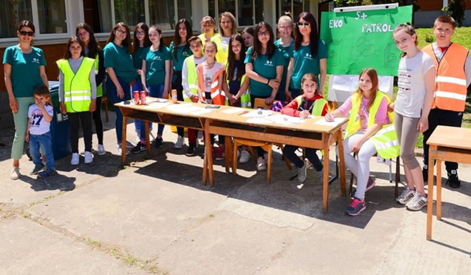 Foto OŠ Svetozar Marković