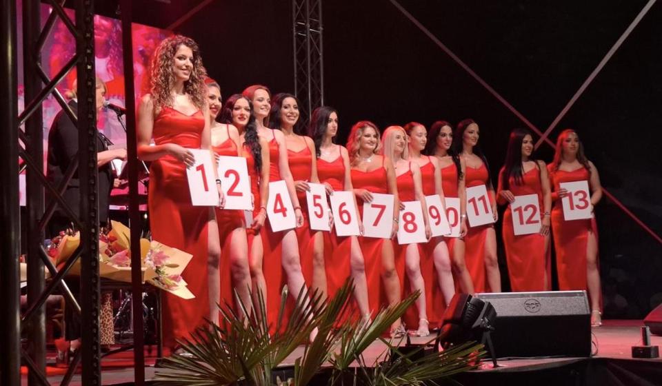 Sve kandidatkinje. Foto Vranje news