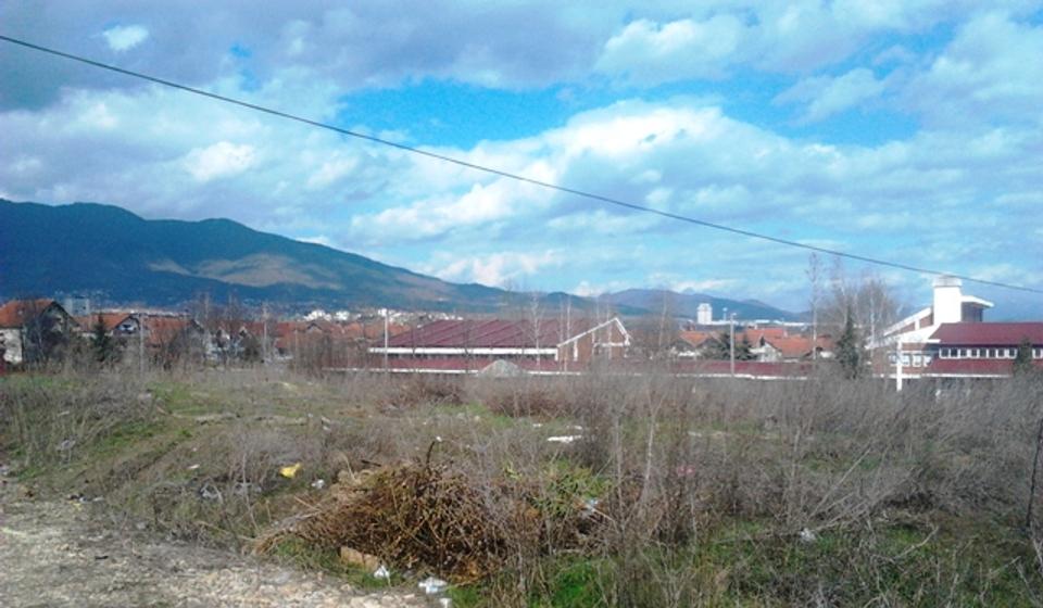 Ovo je lokacija za izgradnju stanova u Vranju. Foto VranjeNews
