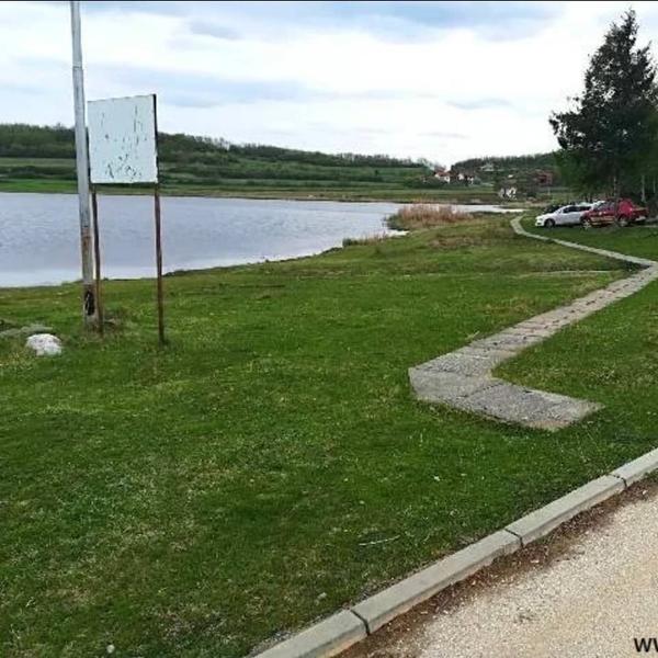 Slučaj je prijavljen nadležnima. Aleksandrovačko jezero. Foto Vranje news