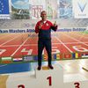 Stošić na pobedničkom postolju u Albaniji. Foto AK Vanjski maratonci