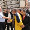 Šešelj u Vranju prilikom jedne od ranijih predizbornih kampanja. Foto Vranje News