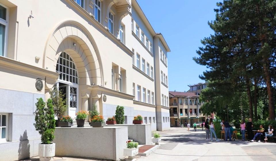 Počeo upis u Gimnaziju Bora Stanković. Foto Vranje News