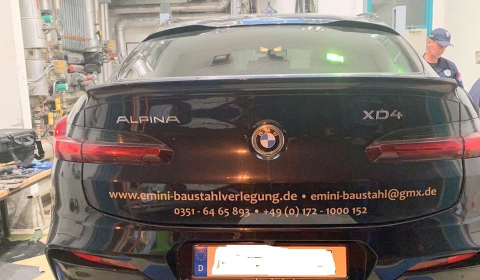 BMW kojim je putovao srpski državljanin albanske nacionalnosti. Foto Uprava carina