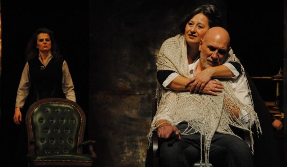 Foto Narodno pozorište u Leskovcu