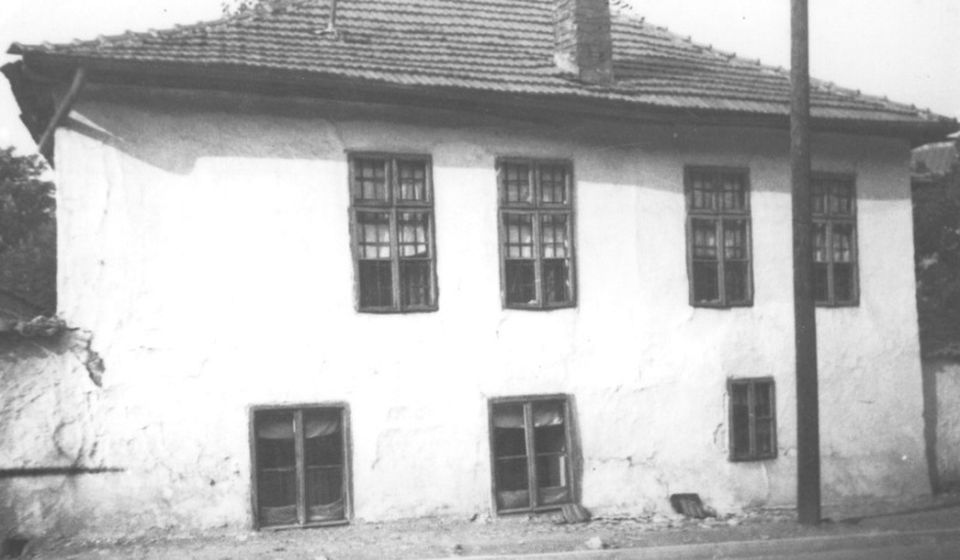 Nekadašnji izgled zgrade Trgovačko-zanatske škole u kojoj danas radi Narodni univerzitet. Foto NU