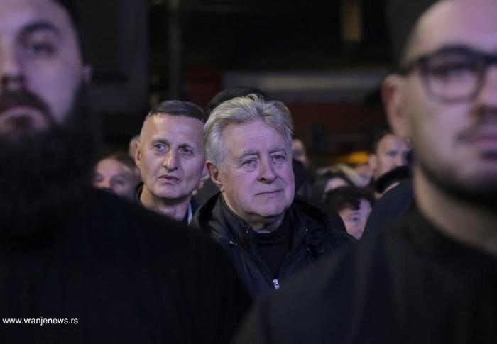 A sad malo SNS: Miroljub Stojčić (SPS) biće razrešen funkcije člana Školskog odbora jedine vranjske srednje škole koja je podržala studentske proteste. Foto Vranje news