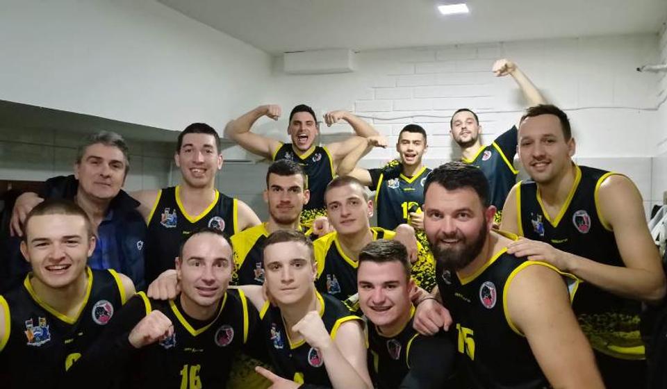 Pobeda, pa poraz u plej ofu. Foto KK Panteri