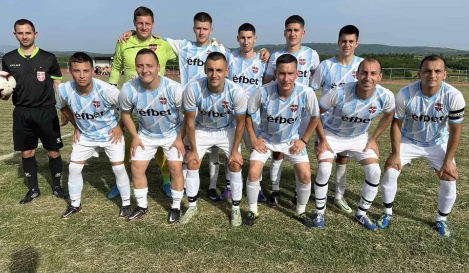 Pobeda u Medveđi: ekipa Nebeskih anđela. Foto N. A.