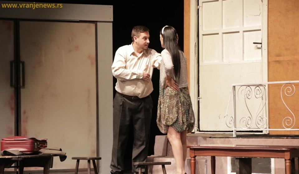 Detalj iz predstave Ludi Ljuba. Foto Vranje News