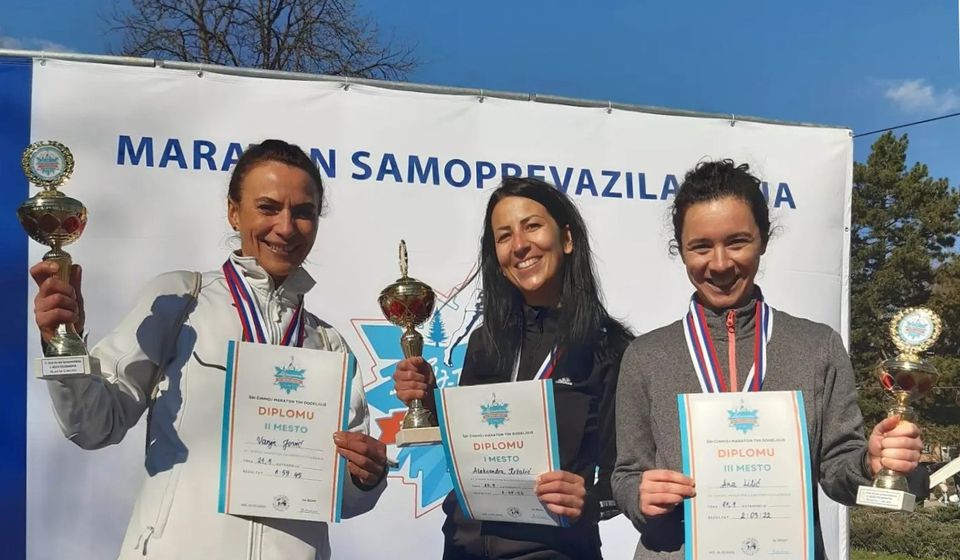 Aleksandra Kržalić drugu godinu zaredom najbolja na polumaratonu u Nišu. Foto AK Vranjski maratonci