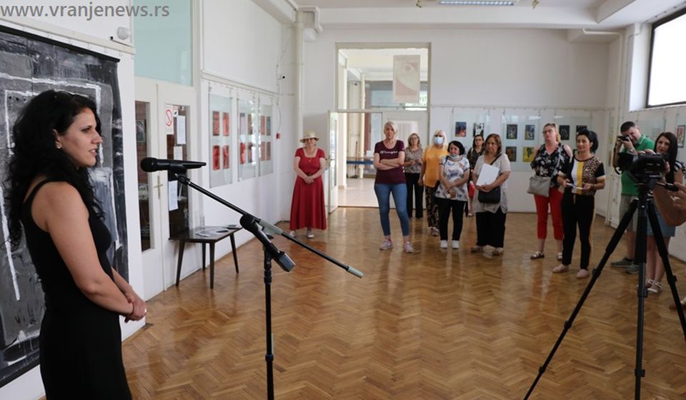 Sa izložbe Aleksandre Ilić u julu ove godine. Foto Vranje News