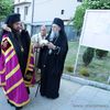 Episkopi Sergije i Pahomije pristižu sa moštima. Foto Vranje News