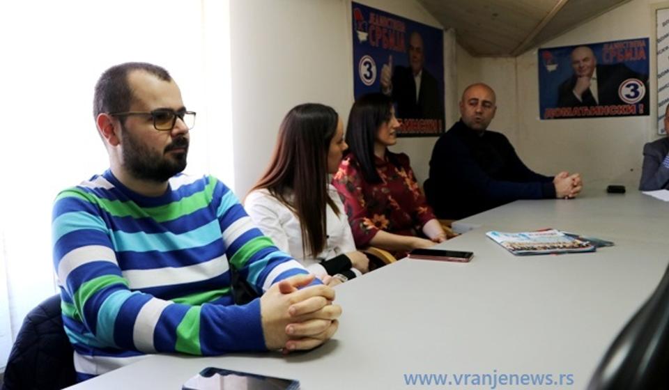 Potencirano je da su članovi GG Vranje Vranjancima mladi, školovani ljudi. Foto Vranje News