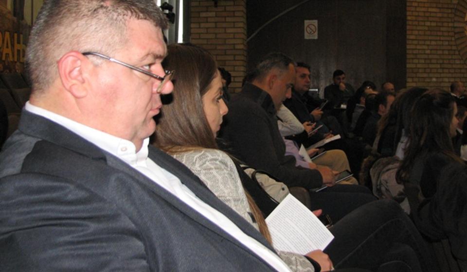 Dejan Manić i odbornici Jedinstvene Srbije tokom rasprave o budžetu. Foto VranjeNews