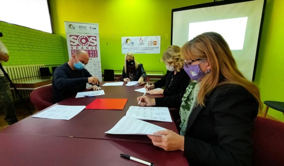 Foto Odbor za ljudska prava