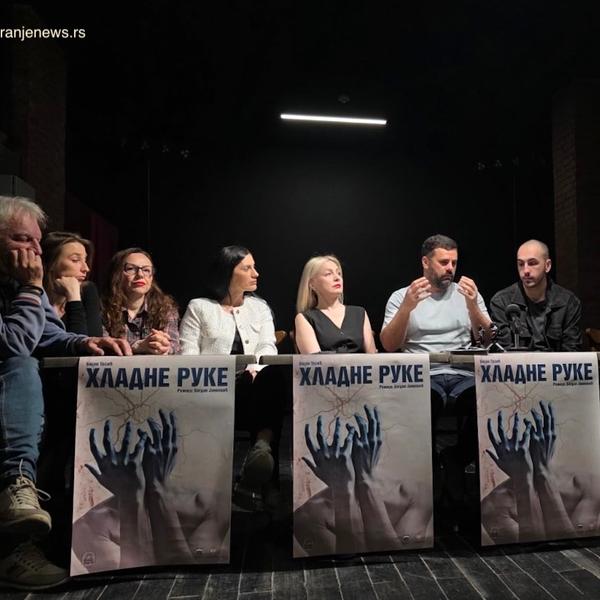 Detalj sa konferencije za medije uoči premijere 