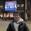Pavle Mišić ispred bilborda iznenađenja. Foto Vranje news