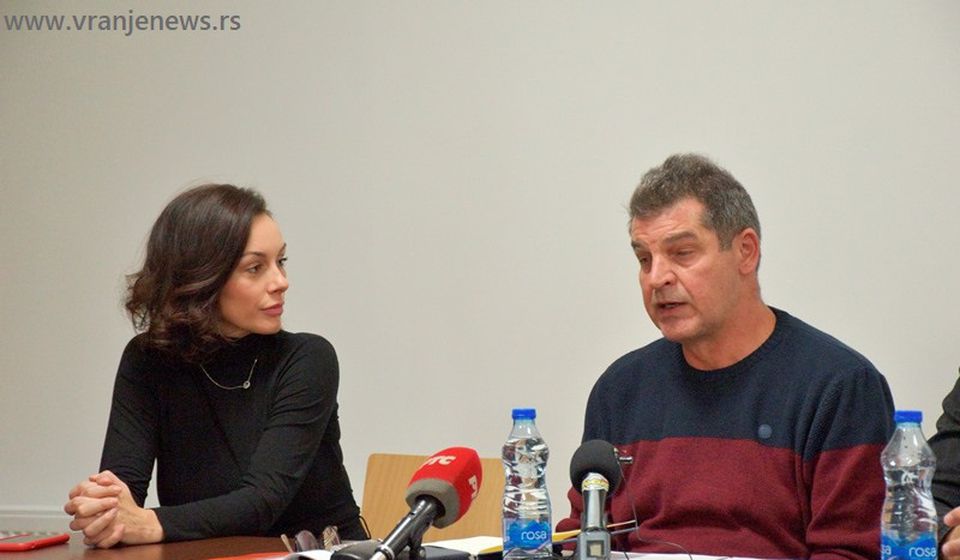 Sloboda Mićalović i Goran Ibrajter. Foto Vranje News