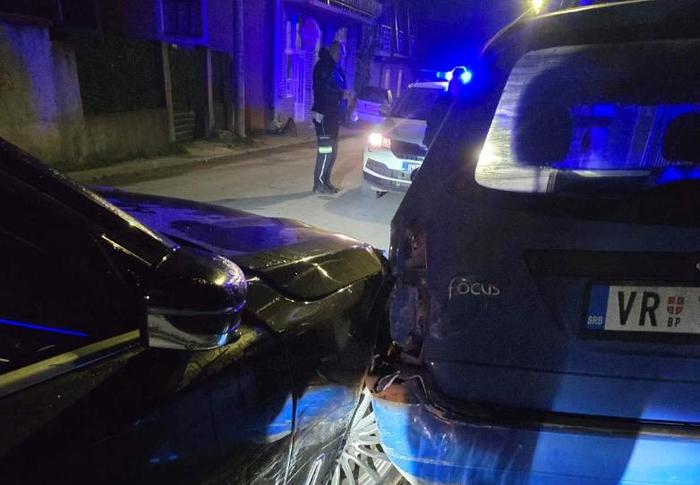 Sa ukradenim BMW-om slupao se u Gornjoj čaršiji, načinivši štetu od 8.000 evra. Foto P.A.