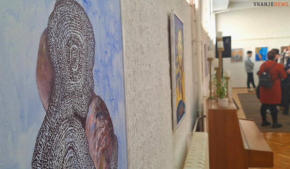 Detalj sa otvaranja izložbe. Foto Vranje news