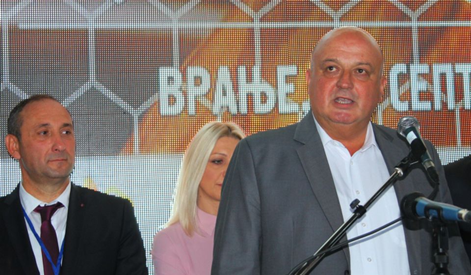 Pčelarska porodica u Srbiji veća za 1.000 članova: Velimir Stanojević. Foto VranjeNews