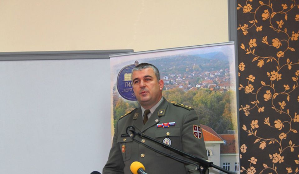 Sa navršenih 18 muškarci imaju obavezu prijavljivanja u vojnu evidenciju: pukovnik Nenad Marković. Foto VranjeNews