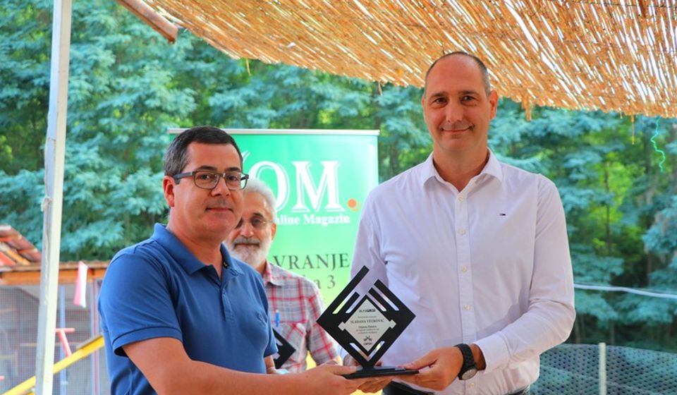 Uredniku Vranje News-a nagrada za najbolji uređivački rad u lokalnim medijima. Foto Vranje News