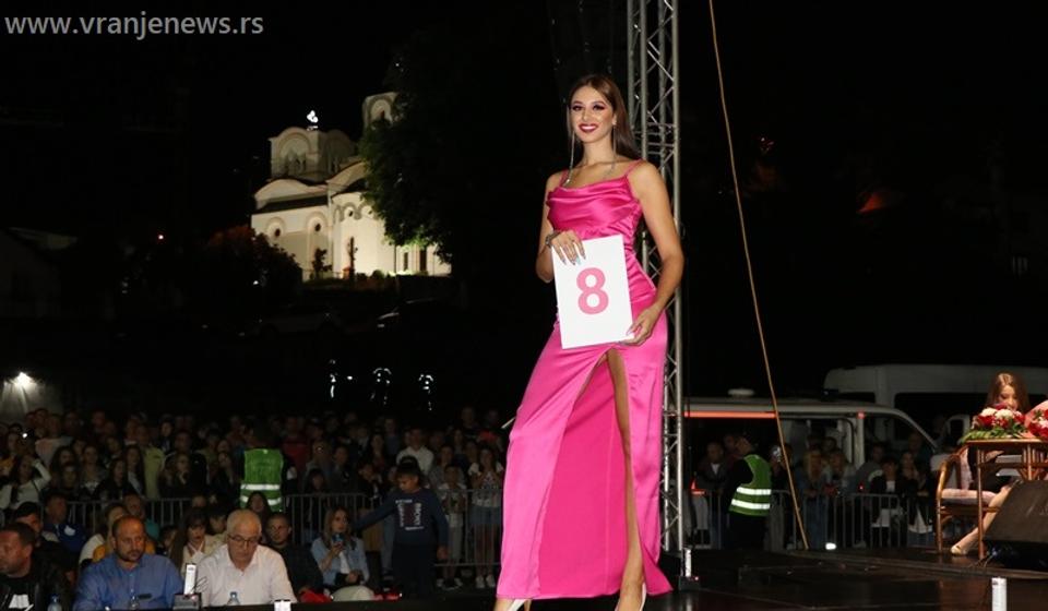 Milica Stevanović iz Surdulice je druga pratilja. FOto Vranje News