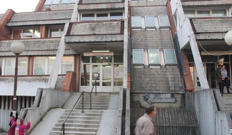 Od bolnice do bolnice: Dečji dispanzer Doma zdravlja u Vranju. Foto Vranje News