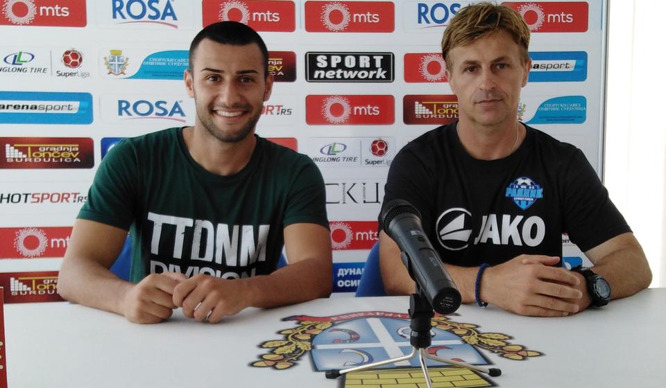 Dejan Arsov (desno) i Boban Georgiev. Foto FK Radnik