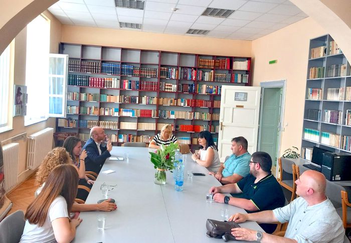 Razgovor predstavnika Francuskog instituta i gimnazije. Foto GBS