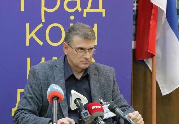 Navodno nije hteo, ali je i dalje predsednik: Novica Stanisavljević, po vlastitom tumačenju i dalje predsednik GIK Vranje. Foto Vranje news
