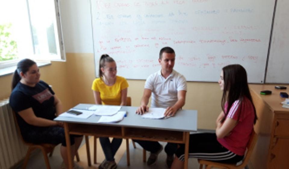 Foto Gimnazija Bora Stanković