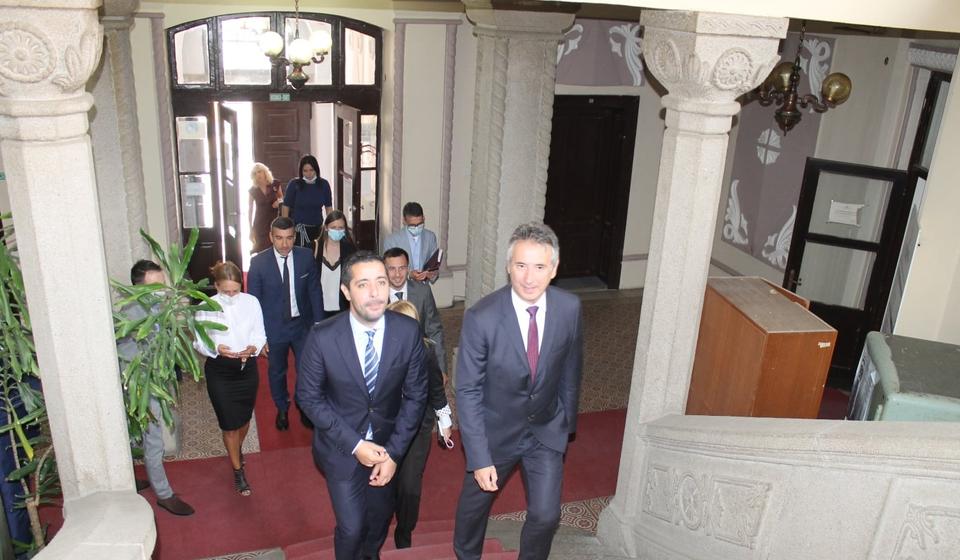 Momirović prilikom jedne od ranijih poseta Vranju. Foto vranje.rs