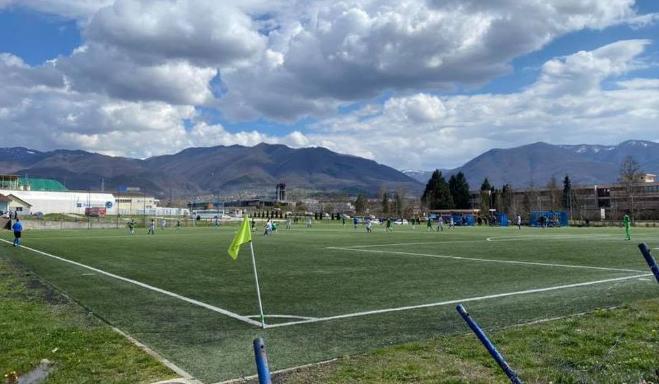 Stadion lidera u Velikom Trnovcu. Foto FK Ternoci
