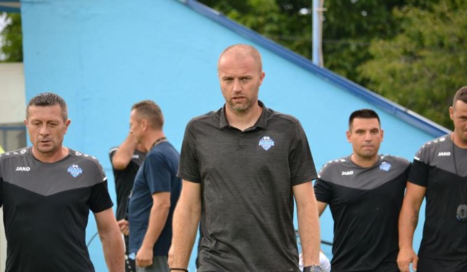 Igor Bondžulić sa saradnicima iz stručnog štaba Radnika. Foto D. Mirčev