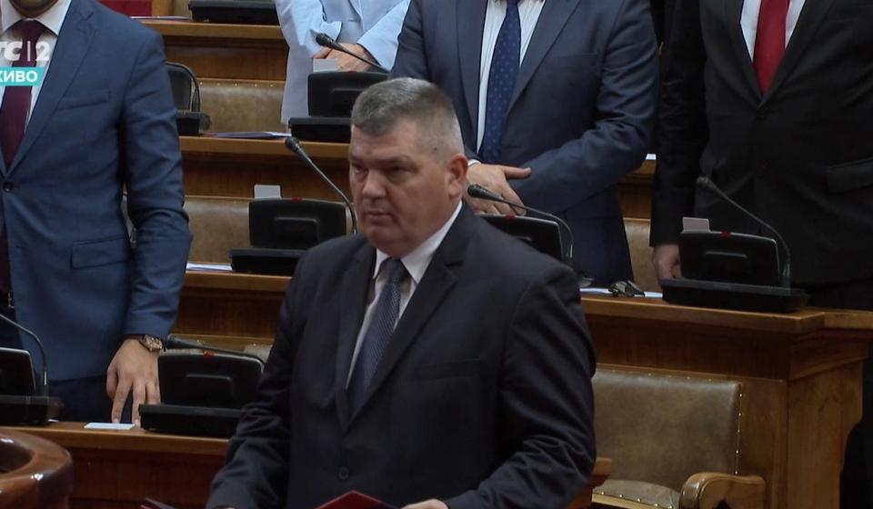 Manić polaže zakletvu. Foto printscreen