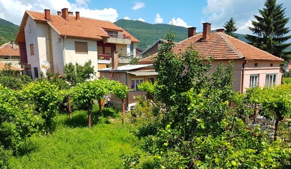 Okolo su sve kuće. Foto VranjeNews