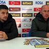 Fudbaler Bogdan Stamenković (levo) i trener Radnika Dušan Đorđević pred novinarima. Foto D. Mirčev