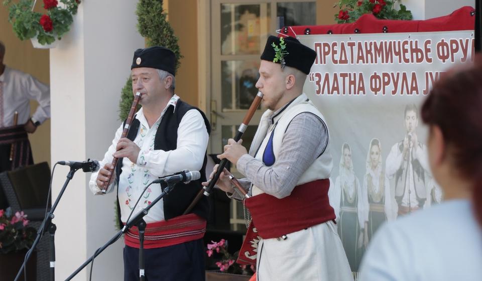 Miljan Toković (levo) i Dušan Antić. Foto Vranje news