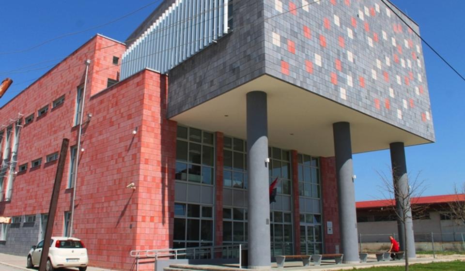 Tačka sporenja deo zemljišta na kome je izgrađen Ekonomski fakultet u Bujanovcu. Foto VranjeNews